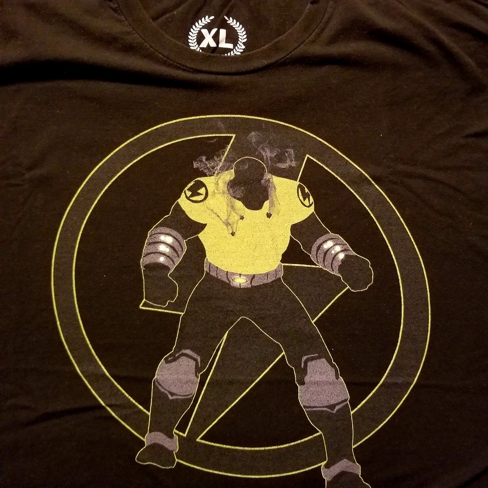 TEEPUBLIC  Tee shirt.                         T2